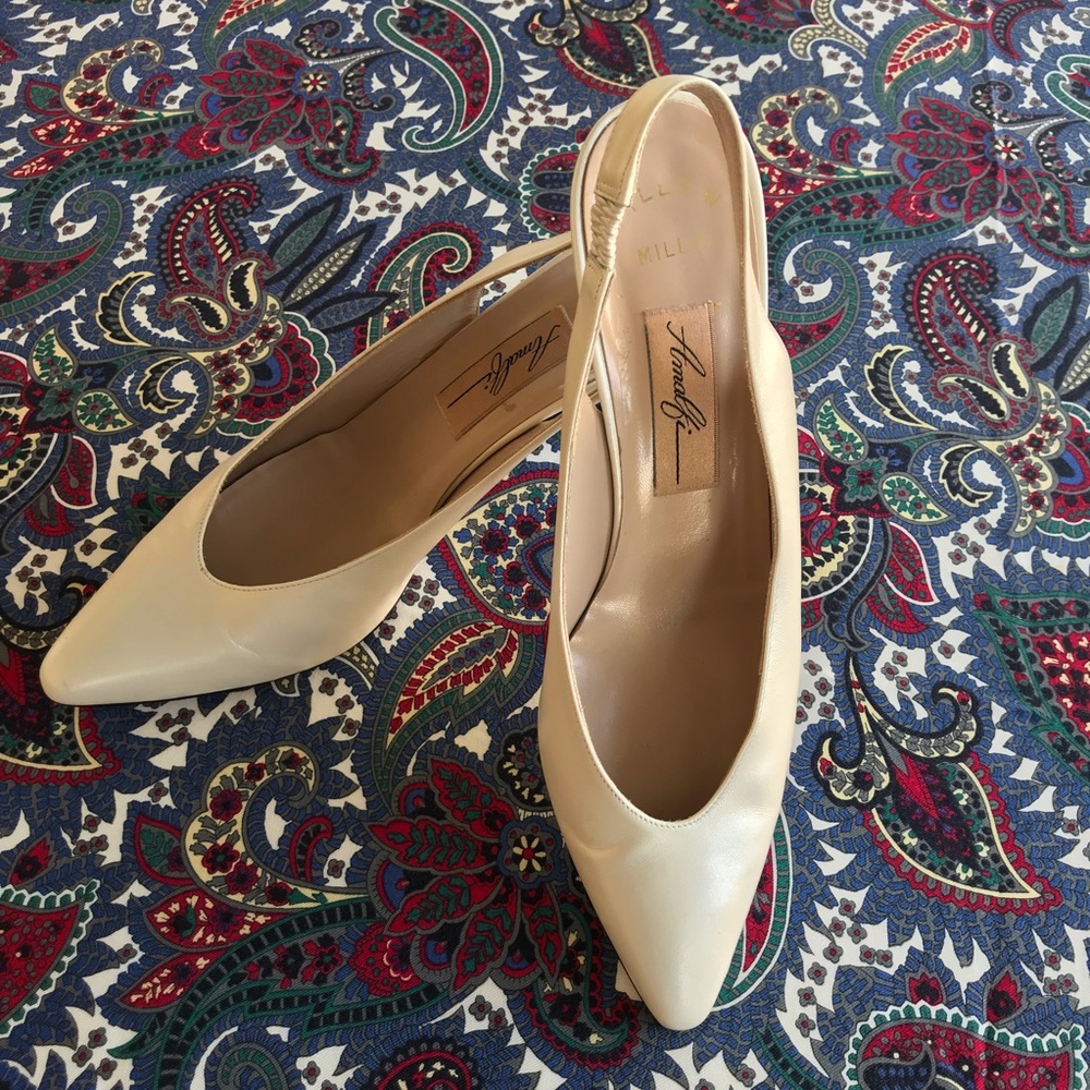Elegant Cream Women's Shoes